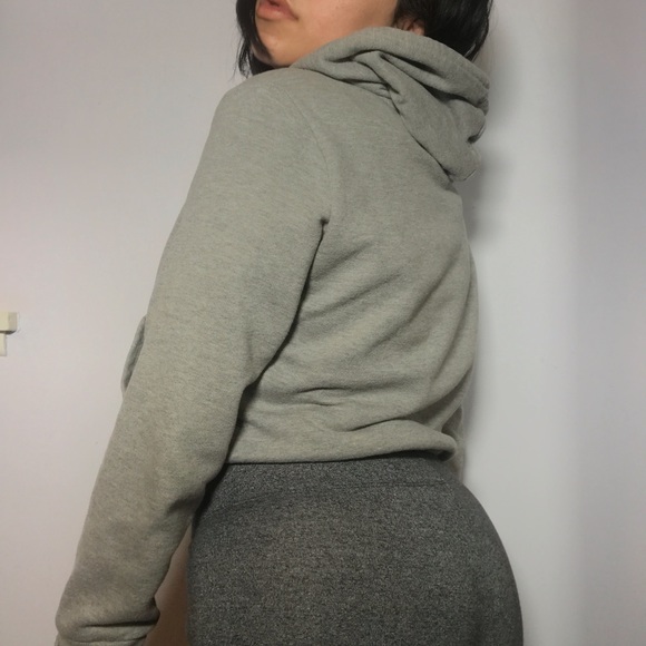 Gray Cropped Hoodie - Picture 2 of 3